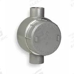 Conduit Outlet Body: Aluminum, GE, 1 in Trade Size, C Body, 42 cu in Body Capacity (MPN GESCT-3). Key specifications — Series: For Standard Body; Compatible Conduit Trade Size: 1 in; Thread Gender: Female; Hub Style: Threaded; Cover Included: Yes; Body Style: C; Connection Type: Threaded; Back Type: Flat.