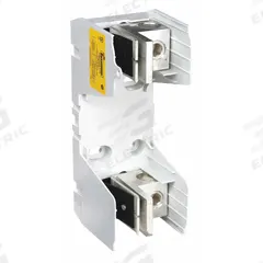 BUSSMANN Fuse Block: Open Block Design, 1 Pole, 250 V AC, Box Lug, Non-Indicating (MPN RM25400-1CR). Key specifications — Brand: BUSSMANN.