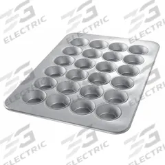 CHICAGO METALLIC Large Muffin Pan: Aluminized Steel, 24 Slots, 17 7/8 in Overall Wd, 26 ga Gauge (MPN 45645). Key specifications — Pan Style: Muffin Pan; Brand: CHICAGO METALLIC; Color: Silver; Material: Aluminized Steel; NSF Certified: No; Number of Slots: 24.