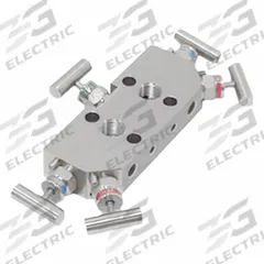 HAM-LET Five-Way Valve: Stainless Steel, 1/2" FNPT, Flange, 6,000 psi Pressure, PTFE, 1/4" FNPT (MPN M-51A-15-8NF-SS-T-T). Key specifications — Brand: HAM-LET; Drain: 1/4" FNPT; Inlet Connection: 1/2" FNPT; Outlet Connection: Flange.
