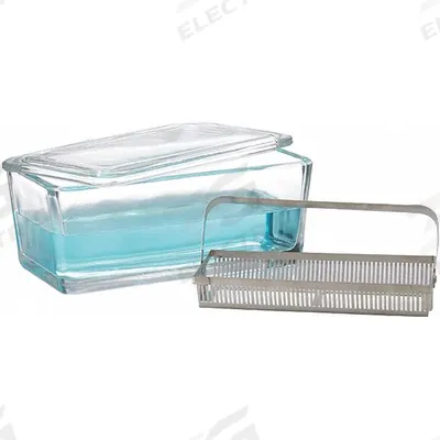 WHEATON Staining Dish: 50 Sample Capacity, 185 mm Ht, 88 mm Wd, 78 mm Dp - Staining Dishes