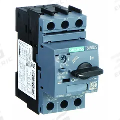 SIEMENS Manual Motor Starter: Non-Reversing, 3 Poles, 6.3 A, Thermal Protection, Selector Switch (MPN 3RV20111GA10). Key specifications — Maximum Voltage Rating: 690V AC; Brand: SIEMENS; Thermal Units Required: None (Starter Includes Integrated Thermal Units); Frame Size (Width): S00.