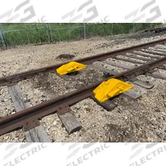 ALDON Rail Track Rerailer: Rerailer, Freight Car, Outside Rail Design (MPN 4018-04-O). Key specifications — attr1385012: ALDON; attr1385058: Rerailer; attr1385021: Freight Car; attr1385022: Outside Rail.
