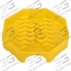 ULTRATECH Drum Funnel: Lockable, Yellow / Yellow, No Flame Arrester, 23 5/8 in x 5 1/2 in (MPN 482). Key specifications — Brand: ULTRATECH; Funnel Material: Polyethylene; For Use With: 55 gal Drums; Color: Yellow; Lid Type: Lockable; Flame Arrester Ht: No Flame Arrester; Lid Type (sublevel): Lidded.