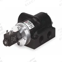 ARO Solenoid Air Control Valve: K, Four-Way / Two-Position, 120V AC, 3/4 in Female NPT (MPN K216SS-120-A). Key specifications — attr1092969: Non-Locking; attr1086920: K216SS-120-A; attr1092977: Spring Return.