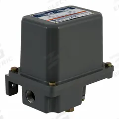 TELEMECANIQUE SENSORS Pressure Switch: 1.5 psi – 75 psi, 9012G Series, 1 Pressure Connection Ports (MPN 9012GAR4). Key specifications — Brand: TELEMECANIQUE SENSORS; Pressure Connection Type: 1/4-18" FNPT.