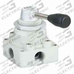 ARO Manual Air Control Valve: MaxAir, Four-Way / Two-Position, Lever, Black, 85 scfm Flow Rate - Max (MPN M114LR). Key specifications — attr1092903: Black; attr1086905: Manual Return; attr1086907: MaxAir; attr1086914: Normally Open; attr1086904: Manual Air Control Valve; attr1086871: M114LR.