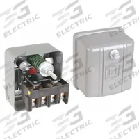 TELEMECANIQUE SENSORS Water and Air Pressure Switch: Std, 32 psi – 250 psi, 3/8" FNPS (MPN 9013GHG6J63). Key specifications — attr1027655: Diaphragm; attr434202: TELEMECANIQUE SENSORS; attr1027685: 3/8" FNPS; attr1027686: Standard; attr1027690: None.