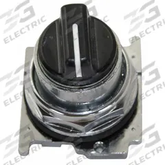 EATON Short-Handled Selector Switch: 30 mm Panel Mount Size, 3 Positions, 3 Cam, Series 10250T (MPN 10250T1333). Key specifications — Action: Momentary/Maintained/Maintained; Cam: 3; Brand: EATON; Switch Bezel Material Type: Metallic.
