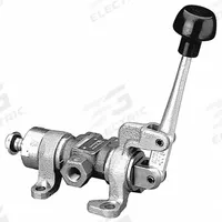 PARKER Manual Air Control Valve: M0, Three-Way / Two-Position, Lever, 3/8 in Female NPT, Bronze, M0 (MPN M05432443). Key specifications — attr1084737: Bronze; attr1084764: Manual Air Control Valve; attr1084767: M0; attr1084731: M05432443; attr1084739: PARKER; attr1084765: Detent; attr1084768: M0; attr1084741: Closed.
