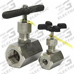 APOLLO Globe Valve: For Air/Fluids/Gas Media, 316 Stainless Steel, Z-Body, 1/4 in Pipe Size, Female (MPN 60A70124). Key specifications — Seat Material: Metal; Brand: APOLLO; Stem: Rising.