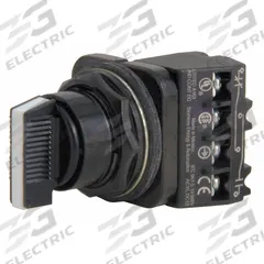 SIEMENS Selector Switch: 30 mm Panel Mounting Size, 3 Positions, Short Lever, 1NO/1NC, Metallic (MPN 52SX2CABA2). Key specifications — AC Contact Rating: 10 A @ 600 V; Action: Maintained/Maintained/Maintained; Cam: C; DC Contact Rating: 5 A @ 600 V; Hazardous Location Specification: Not Rated; Operator Head Material: Plastic; Operator Head Type: Short-Handled Knob; Operator Illumination: Non-Illuminated.