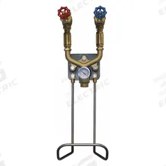 SANI-LAV Hose Station: 9 gpm Max. Flow Rate, 3/4 in, FNPT x MGHT/FNPT x MNPT, 26 1/2 in Overall Ht (MPN M1). Key specifications — Brand: SANI-LAV; Finish: Brass; Material: Brass.