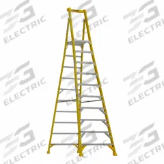 WERNER Podium Stepladder: 12 ft Ladder Size, Fiberglass, 375 lb Load Capacity, 60 lb Wt (MPN PD7310). Key specifications — Brand: WERNER; Included Features: Guard Rail.