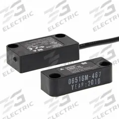 OMRON Non-Contact Door Switch: D40A Series, 1NO, 5 m Cable Lg, 15 mm On Sensing Distance, LED, Screw (MPN D40A-1C5). Key specifications — Brand: OMRON; Indicating Light: LED; Series: D40A; Termination Type: Screw.
