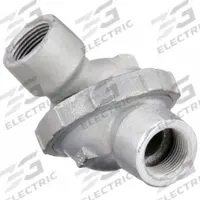 Swivel Elbow: Iron, Electroplated, 1/2 in Trade Size, Female to Female, NPT (MPN UNAF50). Key specifications — Ends - Hazardous Fittings: 1/2 in FNPT x 1/2 in FNPT; Material: Iron; Finish: Electroplated; Brand: APPLETON ELECTRIC.