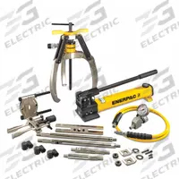 ENERPAC Hydraulic Puller Set: 5 ton Capacity with Attachments, 10 ton Cylinder Nominal Capacity (MPN LGHMS310H). Key specifications — attr98874: ENERPAC; attr96739: Gauge Adaptor Assembly; attr1177737: Hand Pump.