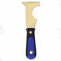 WESTWARD Painters Tool: Brass, 2 1/2 in Blade Wd, 3 1/2 in Blade Lg, Hdl. Mat. Plastic (MPN 13A707). Key specifications — attr1004951: WESTWARD; attr1013460: Plastic.