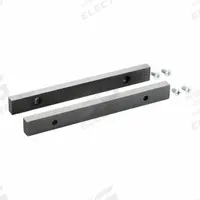 WESTWARD Serrated Jaw: Steel, For 8 in Vise Jaw Wd, 4 Screws, Works with 3FDH2,6RA23, CT-102-8 (MPN GGS_50174). Key specifications — attr865132: 4 Screws; attr867042: 3FDH2,6RA23; attr867043: CT-102-8; attr663946: WESTWARD; attr923123: Steel.