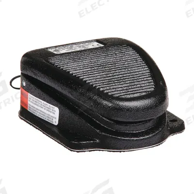 LINEMASTER Foot Switch: Clipper Series, 1 Pedals, Momentary - Single-Pedal Foot Switches