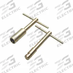 LEGRAND Male Com-a-Long Tool: Compatible With Series 16 (MPN PS16CLM). Key specifications — Product Type: Male Com-a-Long Tool; Compatible Series: 16; Includes: (10) Male Connector Extractors; Manufacturer Part Number: PS16CLM; Brand: LEGRAND.
