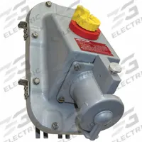 HUBBELL Mechanical Interlock: 600V AC, Three Phase, 60 A, 3 Pole, 4 Wire (MPN VSQ6034). Key specifications — Brand: HUBBELL; Reverse Service: No.