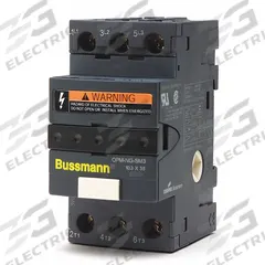 BUSSMANN Fuse Block: Finger-Safe, 3 Pole, 600 V AC, DIN Rail/Panel Mounting, Screw Termination (MPN OPM-NG-SM3). Key specifications — Brand: BUSSMANN.