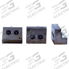 EATON Lug and Cable Kit: EML30, V For Frame Size, (3) Lugs with Four-Cable Connection 4/0 to 500 MCM. Key specifications — Manufacturer Part Number: EML30; Includes: (3) Lugs with Four-Cable Connection 4/0 to 500 MCM; Compatible Series: S611.