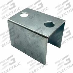 HADRIAN Headrail Corner Clip: Galvanneal, Chrome-Plated, 1 1/4 in Overall Ht, 7/8 in Overall Wd (MPN 607210). Key specifications — Compatible Partition Material: Metal; Material: Galvanneal; Finish: Chrome-Plated; Component Type: Headrail Corner Clip; Brand: HADRIAN.