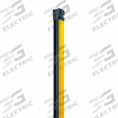 OMRON Safety Light Curtain: 24V DC, 4 Beams, 300 mm Spacing, 1,070 mm Protected Ht - Light Curtains for Body Detection