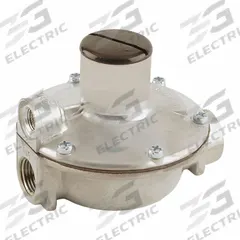 FISHER LPG Pressure Regulator: Lever-Acting Gas, 143,000 BtuH Gas Capacity, Zinc, NPT x NPT, SEP/UL (MPN 912H-520). Key specifications — Brand: FISHER LPG; Body Material: Zinc.