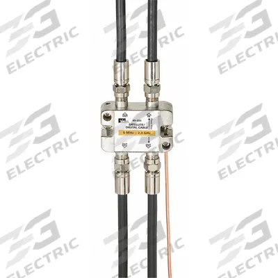 POWER FIRST Cable Splitter: (1) F-Type Female x (3) F-Type Female Splitter, Max. 2,300 MHz - Coaxial Splitters & Adapters for Data, Audio & Video