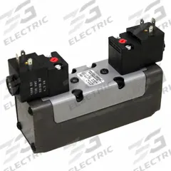 AVENTICS Solenoid Air Control Valve: Series CERAM, Double Solenoid, Five-Way / Two-Position, Detent (MPN R432006158). Key specifications — attr1076671: Internal Pilot; attr1076694: Detent; attr1076684: Non-Locking; attr1076708: 24V DC.