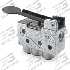 ARO Manual Air Control Valve: 200, Three-Way / Two-Position, Lever, Black, 4 scfm Flow Rate - Max (MPN 201-2-C). Key specifications — attr1092903: Black; attr1086905: Spring Return; attr1086907: 200; attr1086914: Normally Open/Normally Closed; attr1086904: Manual Air Control Valve; attr1086871: 201-2-C.