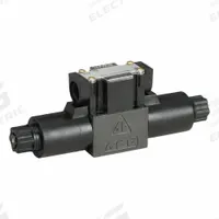 CHIEF Hydraulic Directional Valve: 20 gpm Max Flow Rate, D03 NFPA Size, Three Positions, Tank, Tank (MPN D03S-2B-12D-35). Key specifications — attr1018253: CHIEF; attr1018274: D03; attr1018283: Tank; attr1018249: D03S-2B-12D-35.