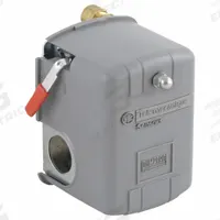 TELEMECANIQUE SENSORS Air Compressor Switch: Std, 70 psi – 150 psi, (4) 1/4" FNPS (MPN 9013FHG34J55M1X). Key specifications — attr1027655: Diaphragm; attr434202: TELEMECANIQUE SENSORS; attr1027685: (4) 1/4" FNPS; attr1027686: Standard; attr1027690: Auto/Off.