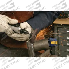 3M Die Grinder: Straight Tool, 1 hp Horsepower, 18,000 RPM Max. Speed, 1/4 in Collet Size, Tool Only (MPN 20238). Key specifications — attr1320532: Straight; attr1320525: Tool Only; attr1320526: 3M.