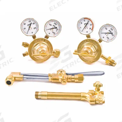 UNIWELD Gas Welding Outfit: Acetylene - Torch & Regulator Outfits