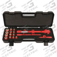 WIHA Socket Wrench Set: 3/8 in Drive Size, 16 Pieces, 8 mm to 20 mm Socket Size Range, (13) 12-Point (MPN 30192). Key specifications — attr1204555: WIHA; attr1206530: 10-29/32 in Round Head; attr1227475: 3/8 in; attr1204546: (13) 12-Point; attr1206529: 8 mm to 20 mm.