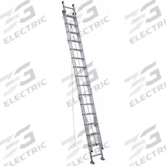 WERNER Extension Ladder: 32 ft Ladder Size, Aluminum, 300 lb Load Capacity, 67 lb Wt, 2 Sections (MPN D1532-2). Key specifications — Color: Silver; Brand: WERNER; Included Features: Rope and Pulley; Removable Fly: Removable.