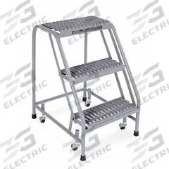 COTTERMAN Step Stool: 2.5 ft Overall Ht, 450 lb Load Cap, 3 Steps, Steel, 2.5 ft Standing Ht (MPN 1003N1820A3E10B3C1P1). Key specifications — attr1051722: Rolling Step Stool; attr1055542: Not Stackable; attr1051712: Replacement Foot Pads; attr1051697: COTTERMAN; attr1051699: (4) Swivel; attr1051702: Gray; attr1051707: Rubber; attr1051708: Slip-Resistant.