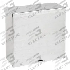 WIEGMANN Enclosure: Steel, 10 in x 10 in x 4 in, 3R, Solid Cover, Screw On, Included, Galvanized (MPN RSC101004G). Key specifications — Brand: WIEGMANN; Closure Method: Clamps; Knockouts: Included.
