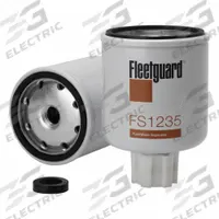 FLEETGUARD Automotive Fuel Filter: 13 1/2 in Overall Lg, 5 3/16 in Overall Ht, 10 3/8 in Overall Wd (MPN FS1235). Key specifications — attr1137520: BF1257; attr1137521: FS1235; attr434022: FLEETGUARD; attr1017112: Farm Equipment; attr1017113: Bomag.