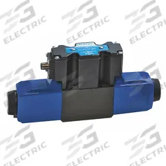 VICKERS Hydraulic Directional Valve: 21 gpm Max Flow Rate, D03 NFPA Size, Three Positions, Tank (MPN 02-110353). Key specifications — attr1018253: VICKERS; attr1018274: D03; attr1018283: Tank; attr1018249: 02-110353; attr1018300: Electrical; attr1018289: DG4V.