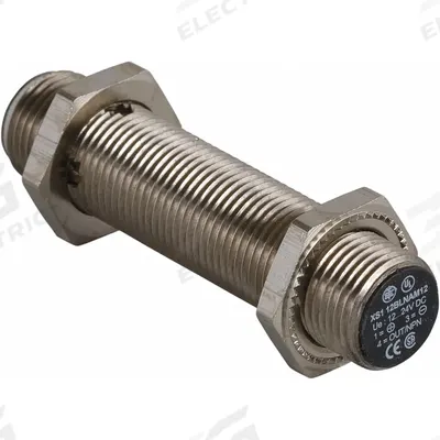 TELEMECANIQUE SENSORS Inductive Cylindrical Proximity Sensor: Built-in Connector, Shielded - Cylindrical Sensors with Built-in Connectors