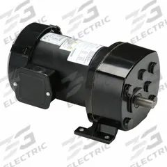 DAYTON AC Gearmotor: Parallel, Single Output Shaft, 3-Phase, TEFC, 60 RPM, 322 in-lb Max Torque (MPN 4Z386). Key specifications — Inverter Rated: No; Brand: DAYTON; Full Load Current: 1.22/.61 A.