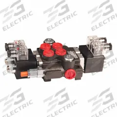 CHIEF Hydraulic Manifold Valve: 21 gpm Max Flow Rate, Three Positions, Outlet/Work, Four-Way Ways (MPN 220883). Key specifications — attr1018253: CHIEF; attr1018283: Outlet; attr1018249: 220883; attr1018298: 12 V; attr1018300: Electrical.