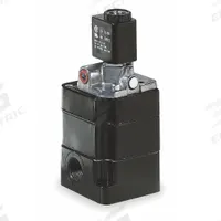 ARO Solenoid Air Control Valve: H, Three-Way / Two-Position, 120V AC, 1/2 in Female NPT (MPN H254SS-120-A). Key specifications — attr1092969: Non-Locking; attr1086920: H254SS-120-A; attr1092977: Spring Return.