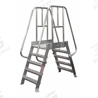 COTTERMAN Crossover Bridge: 4 ft Platform Ht, Steel, 500 lb Load Capacity, Diamond Plate - Space Saving Crossover Bridges