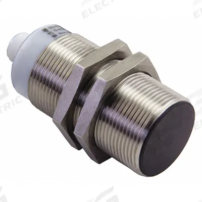 EATON Inductive Cylindrical Proximity Sensor: Built-in Connector, Shielded, 3 Wires - Cylindrical Sensors with Built-in Connectors